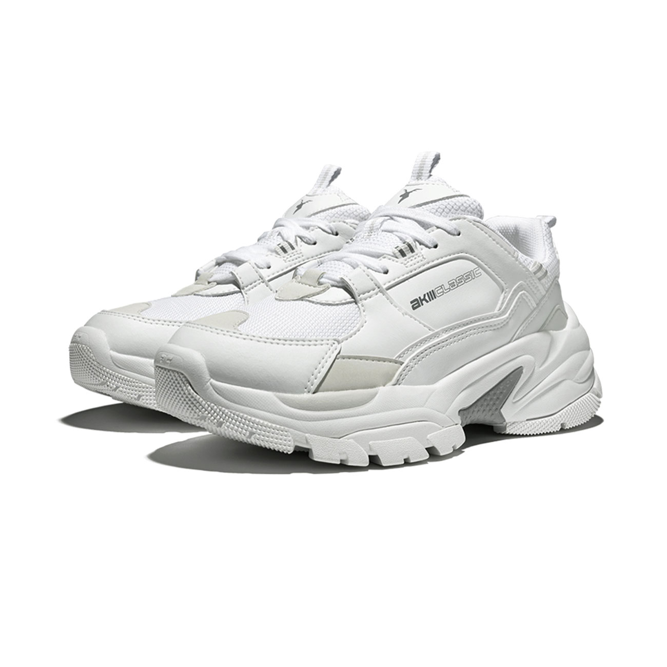 AKIII HIKER (WHITE)