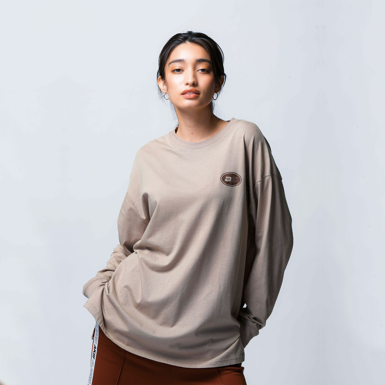 L/S T-SHIRT (BEIGE)